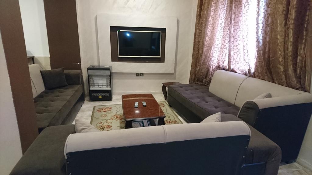 Al Fawanes Hotel Apartments Аман Екстериор снимка